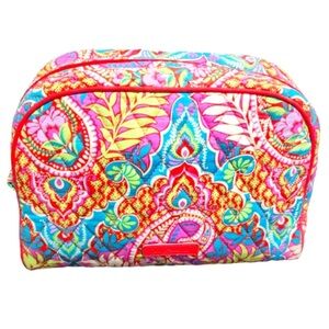 Vera Bradley Quilted Cosmetic Bag in Paisley in Paradise Print